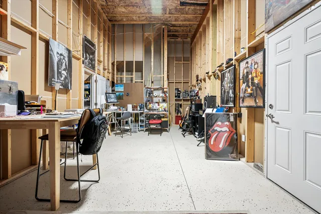 $399,000 | 58 River Village Drive, Unit 58, Milford, ME 04461