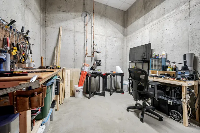 $399,000 | 58 River Village Drive, Unit 58, Milford, ME 04461