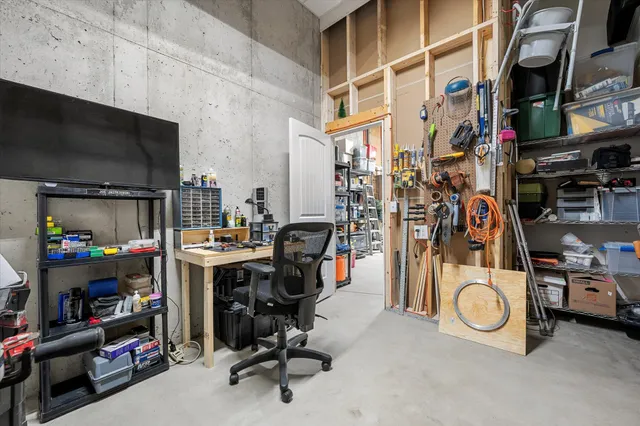 $399,000 | 58 River Village Drive, Unit 58, Milford, ME 04461