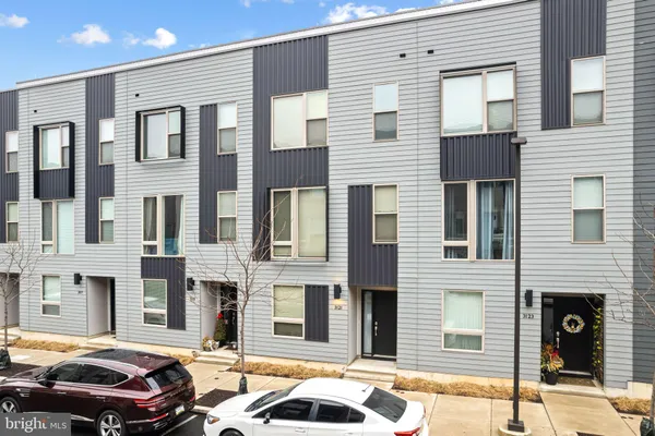 $3,295 | 3121 Beachview Lane, Unit A, Philadelphia, PA 19125