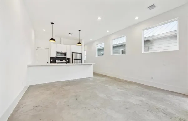 $1,750 | 316 North Everton Street, Unit C, Houston, TX 77003