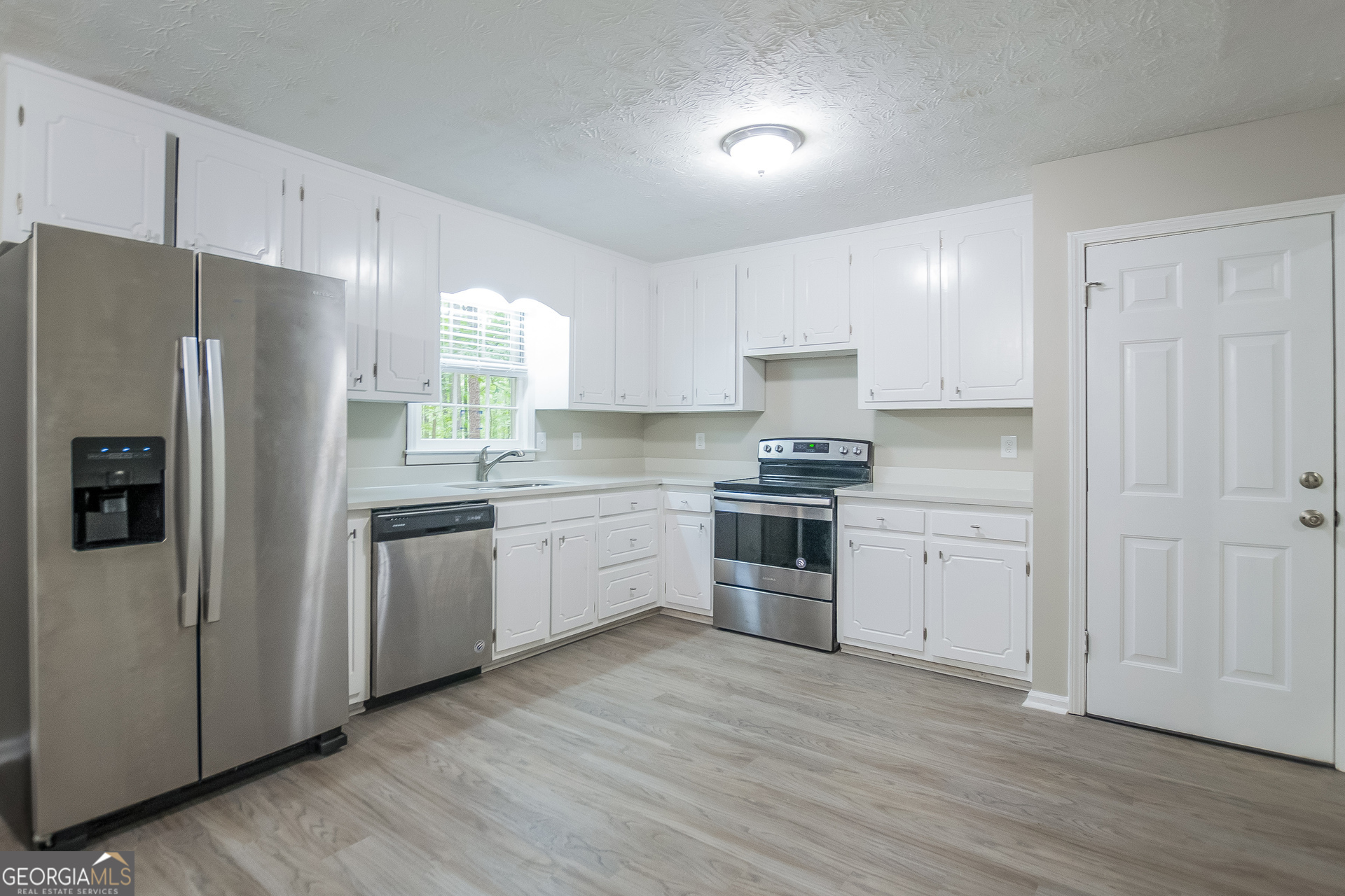 141 Dogwood Court Dallas, GA 30157 - Photo 7 of 18