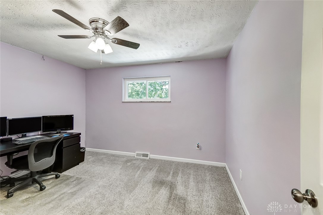 3959 Rexford Road Beavercreek, OH 45430 - Photo 38 of 53