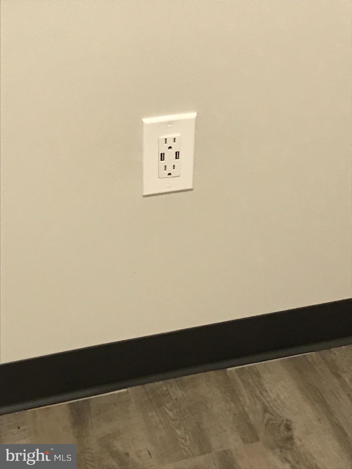 6127 MacBeth Drive, Unit 2 Baltimore, MD 21239 - Photo 5 of 17