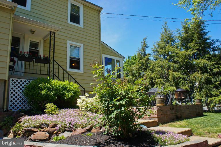501 South Hammonds Ferry Road Linthicum Heights, MD 21090 - Photo 28 of 30 a view of a backyard with plants