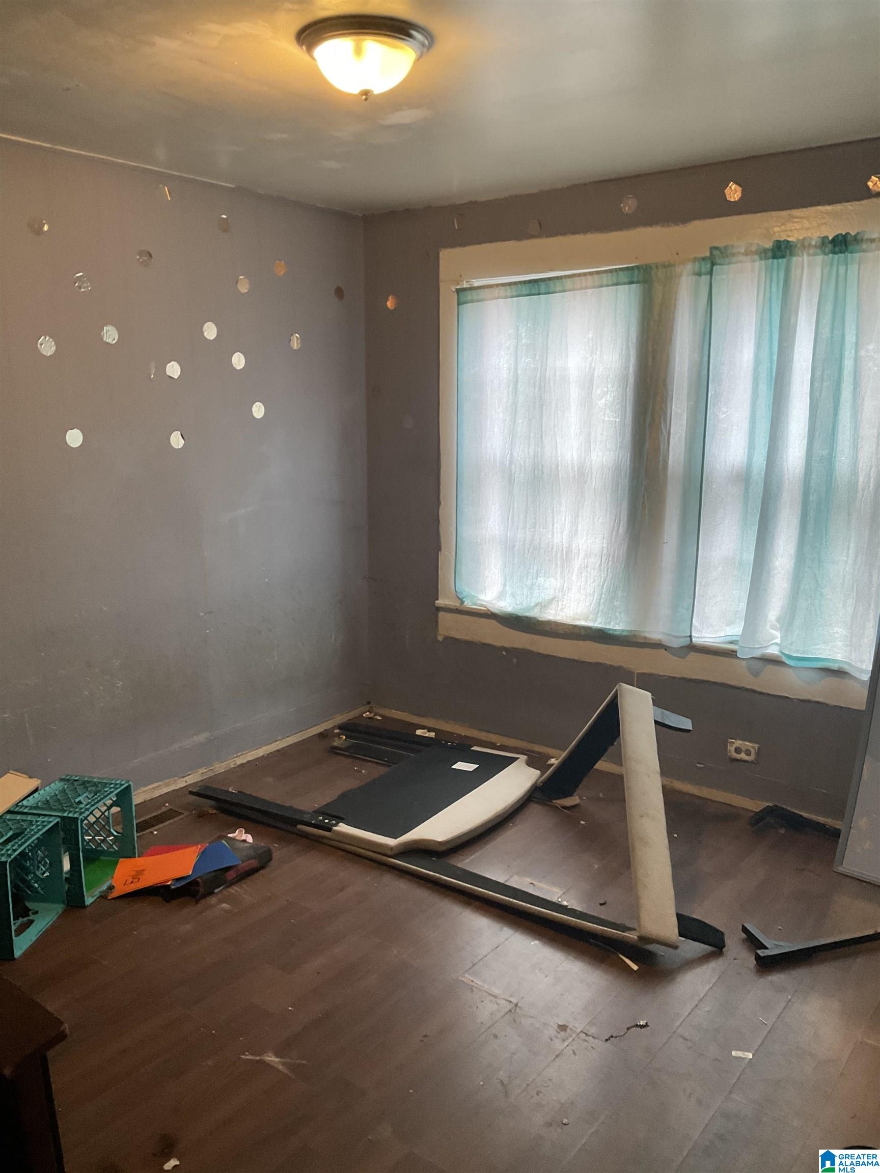 1035 Wilkes Road Birmingham, AL 35228 - Photo 10 of 14