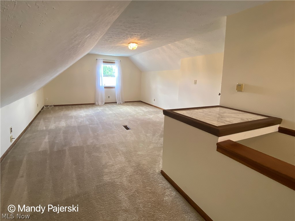 6407 Ridgewood Avenue Parma, OH 44129 - Photo 19 of 34