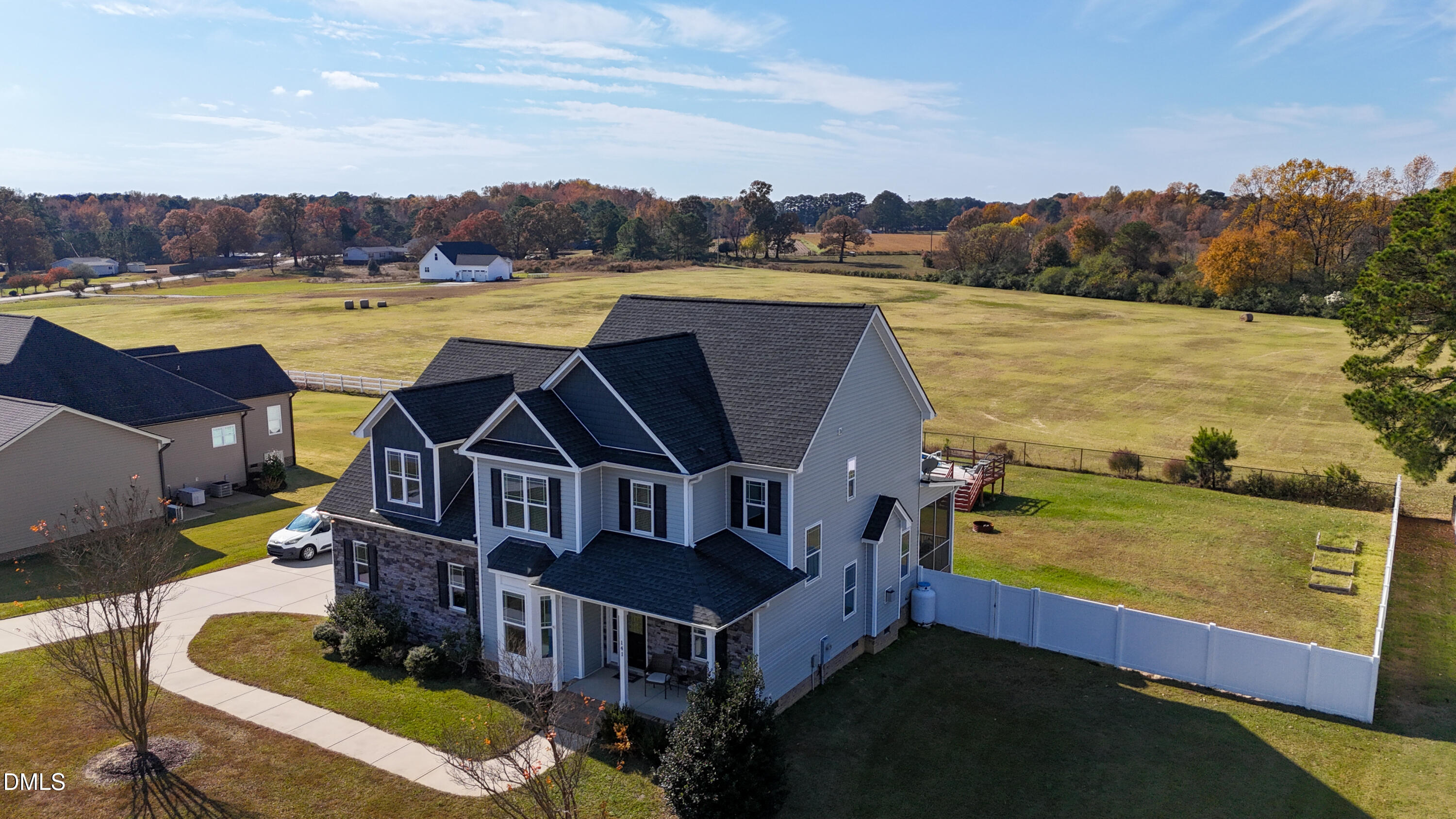 141 Vibernum View Four Oaks, NC 27524 - Photo 14 of 18 Side Exterior