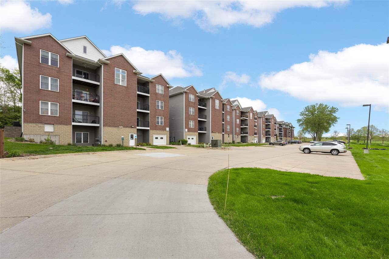 1092 Walnut Avenue, Unit 102 Riverside, IA 52327 - Photo 2 of 35 Gallery Image 2