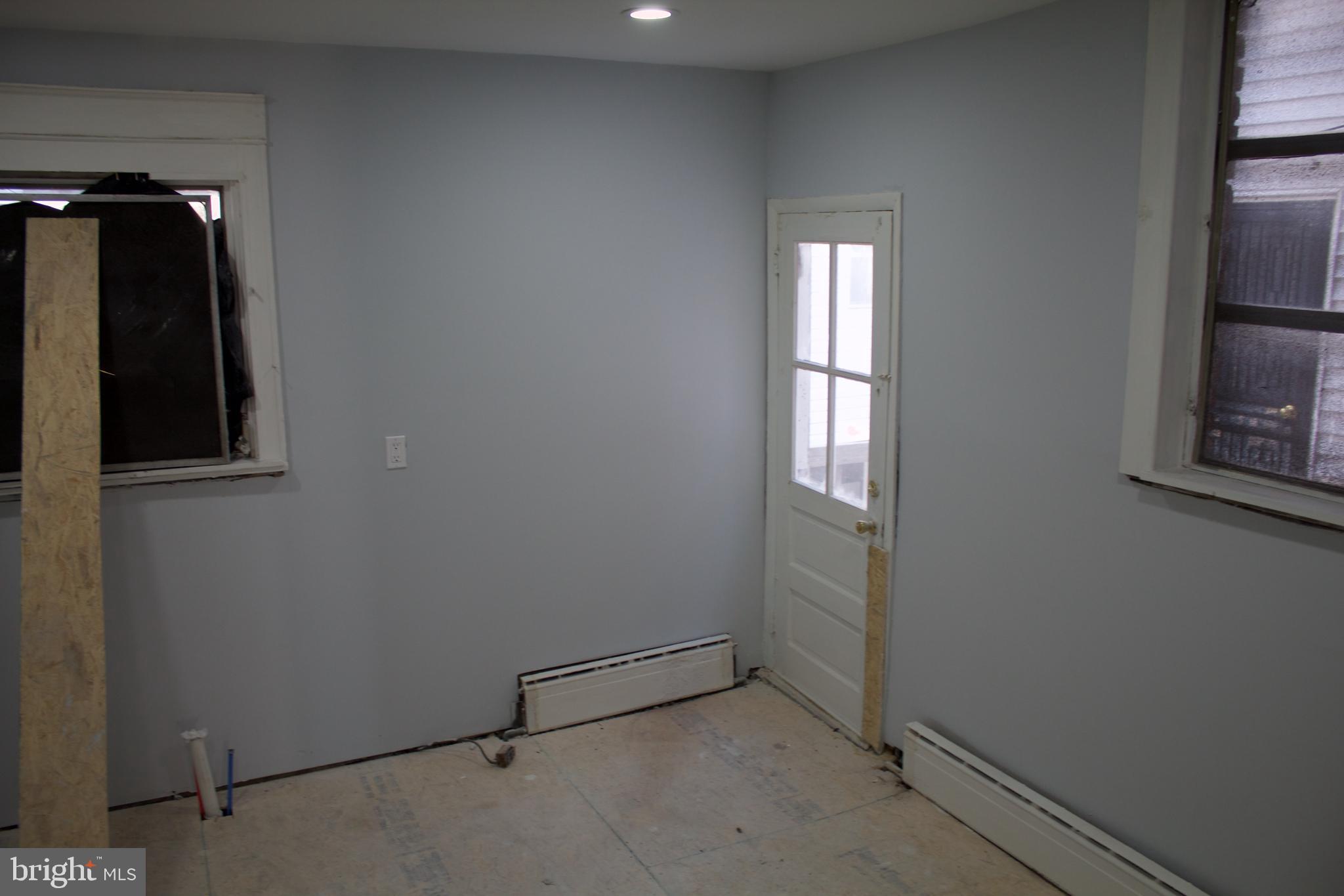 7281 Walnut Street Upper Darby, PA 19082 - Photo 8 of 15