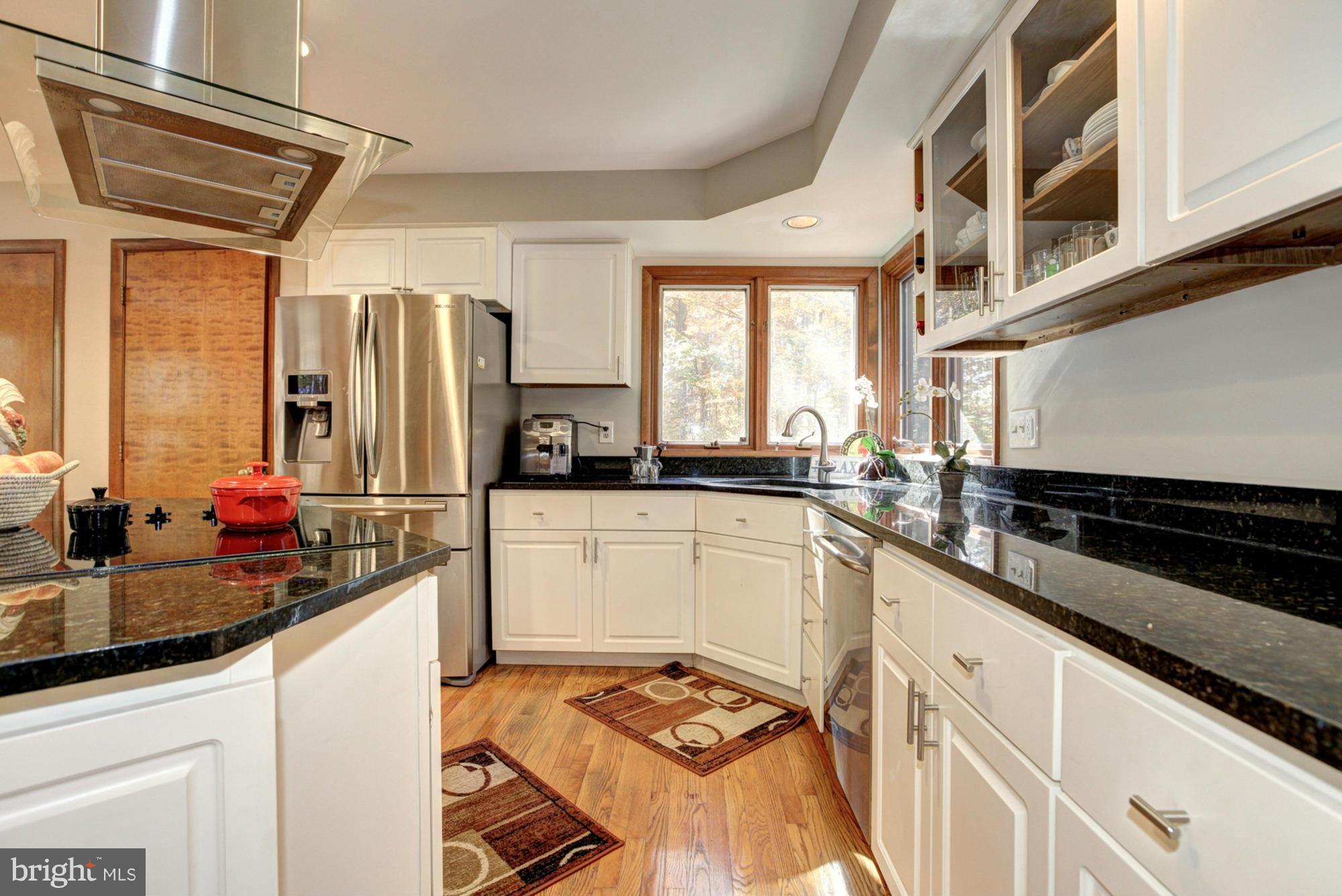 17005 Barn Ridge Drive Silver Spring, MD 20906 - Photo 15 of 30 Kitchen