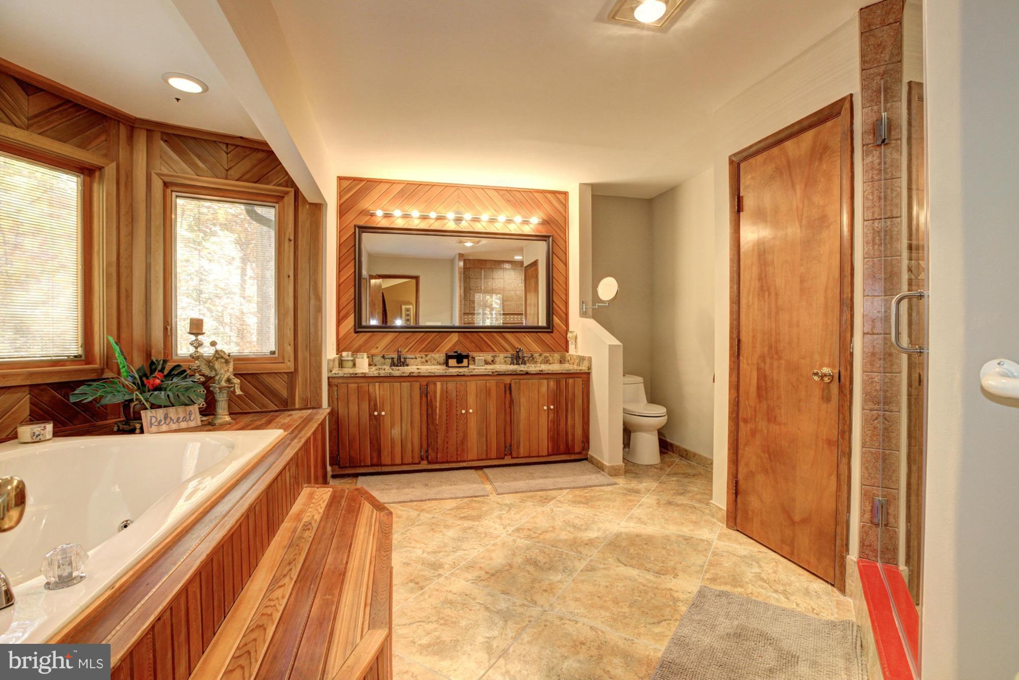 17005 Barn Ridge Drive Silver Spring, MD 20906 - Photo 21 of 30 Bath