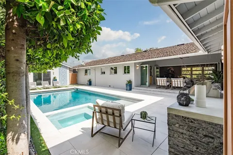 $2,999,000 | 1205 Bryant Road, Long Beach, CA 90815