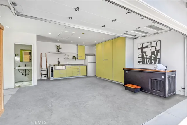 $2,999,000 | 1205 Bryant Road, Long Beach, CA 90815