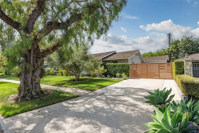 $2,999,000 | 1205 Bryant Road, Long Beach, CA 90815