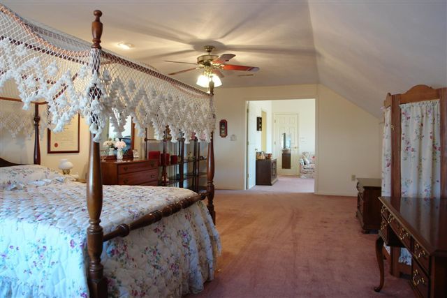 406 Stonehaven Lane Blue Ridge, VA 24064 - Photo 15 of 26 Master Bedroom 4