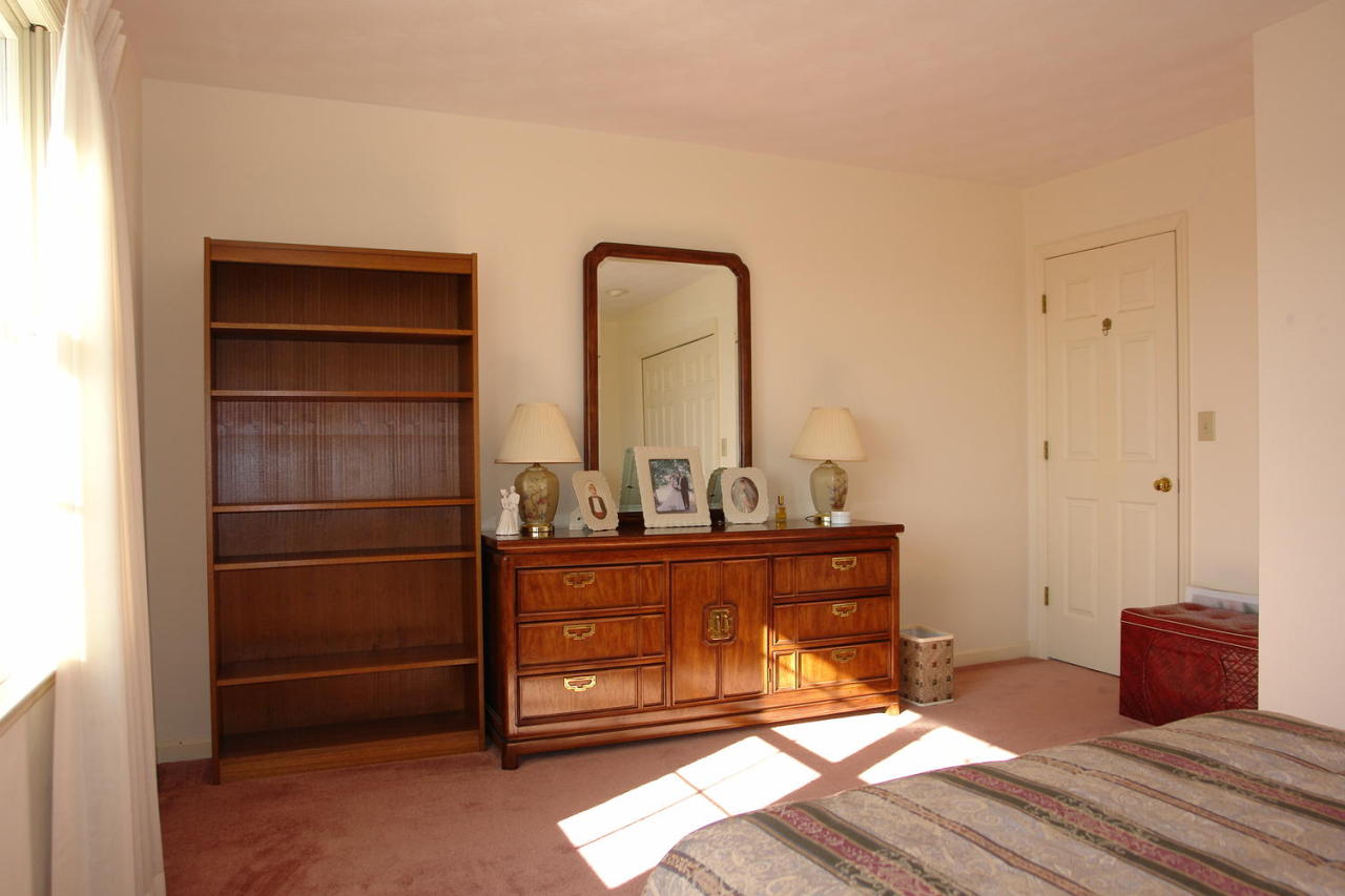 406 Stonehaven Lane Blue Ridge, VA 24064 - Photo 19 of 26 Bedroom