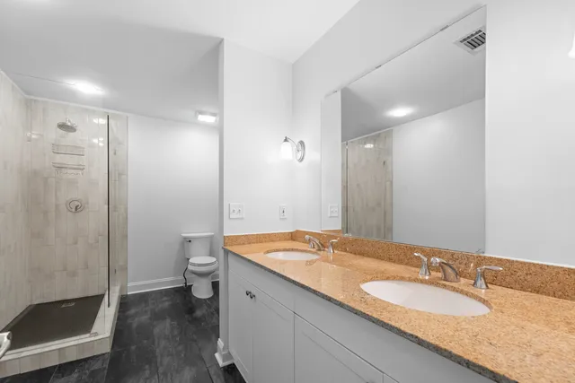 $250,000 | 2240 West Germantown Square, Germantown, TN 38138