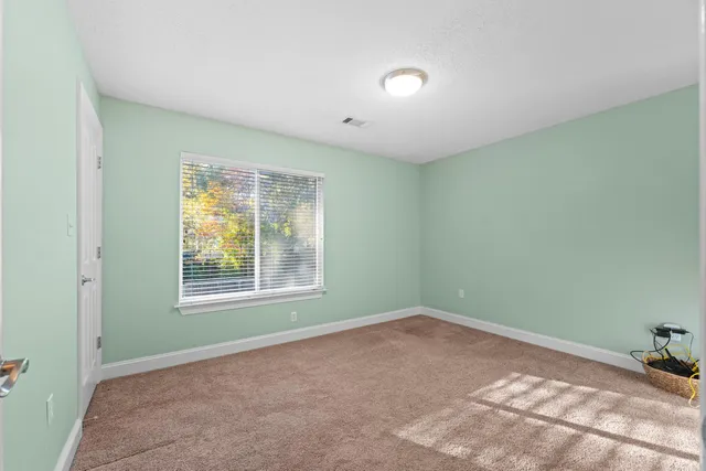 $250,000 | 2240 West Germantown Square, Germantown, TN 38138