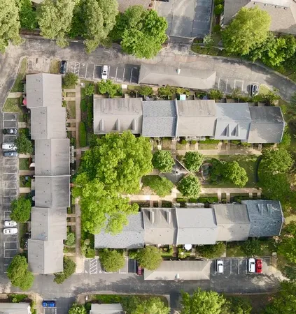 $250,000 | 2240 West Germantown Square, Germantown, TN 38138