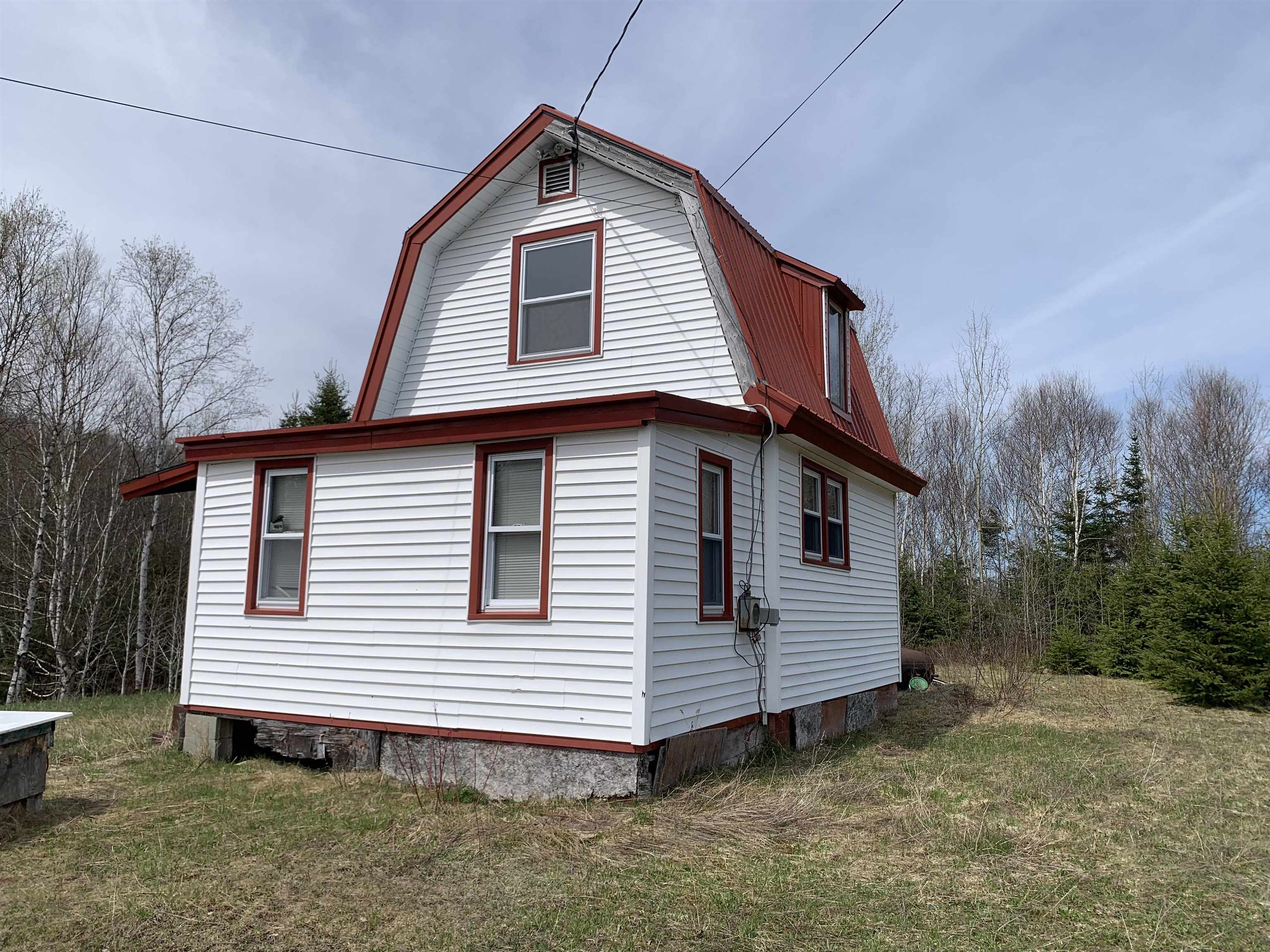 53 North Hill Road Stewartstown, NH 03576 - Photo 12 of 16