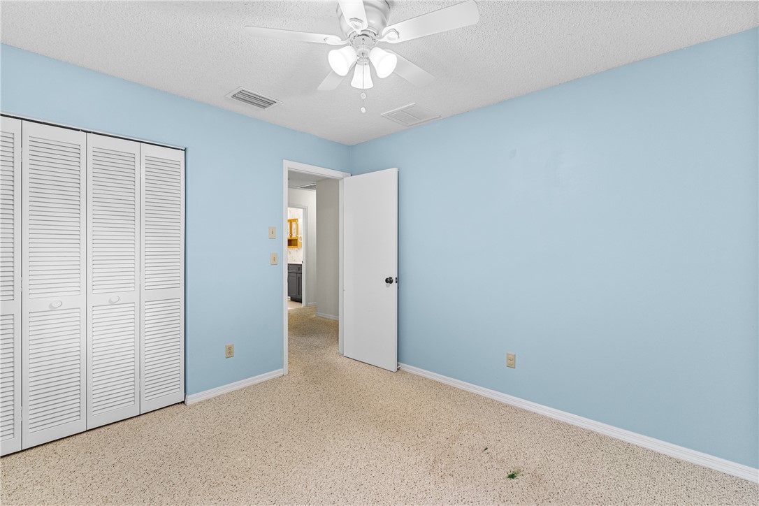 975 4th Lane Vero Beach, FL 32962 - Photo 15 of 26
