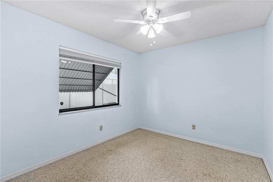 975 4th Lane Vero Beach, FL 32962 - Photo 17 of 26