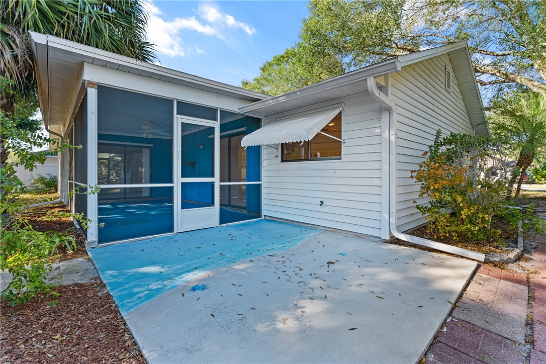 975 4th Lane Vero Beach, FL 32962 - Photo 21 of 26