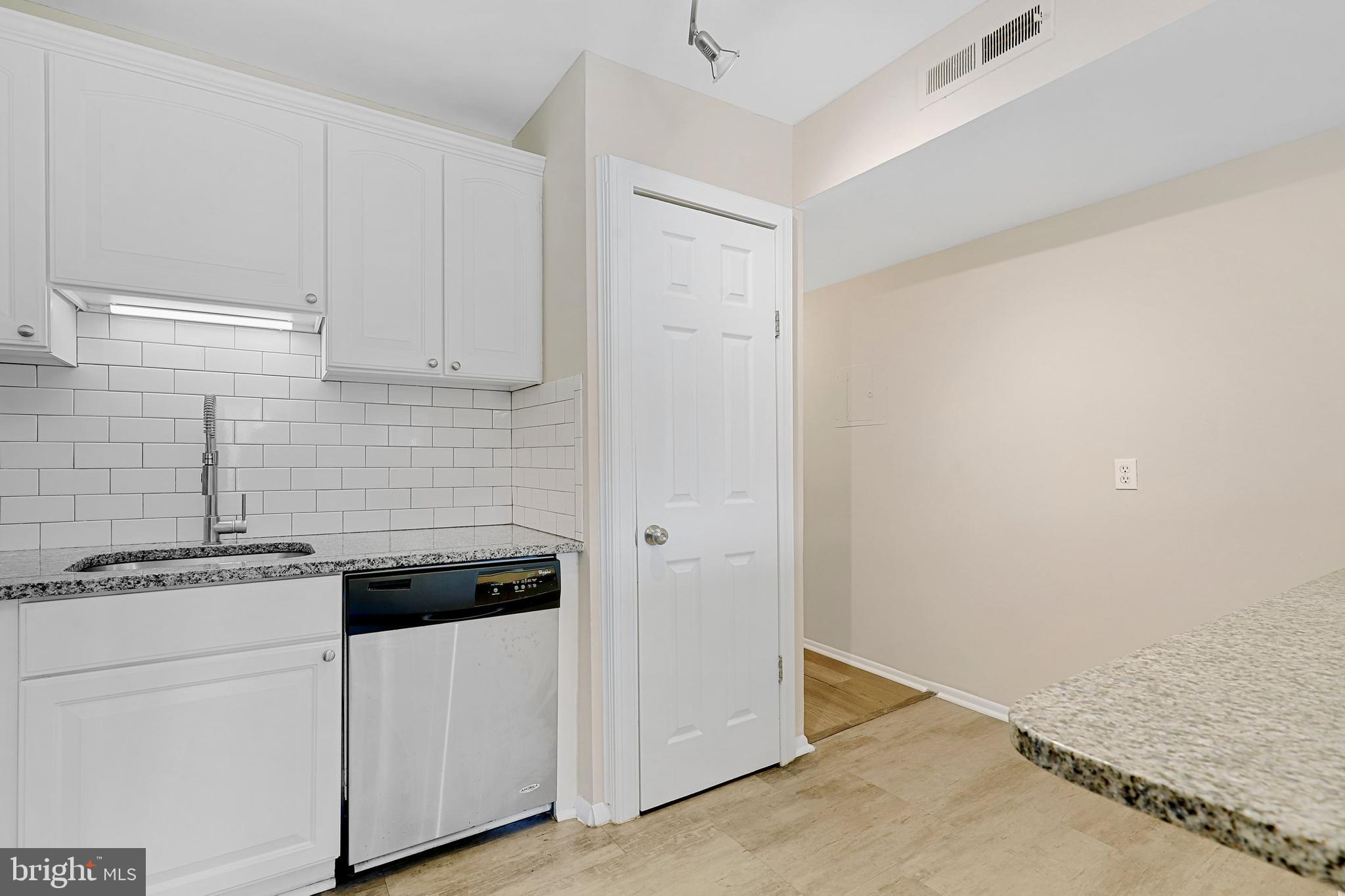 5001 7th Road South, Unit 202 Arlington, VA 22204 - Photo 16 of 41