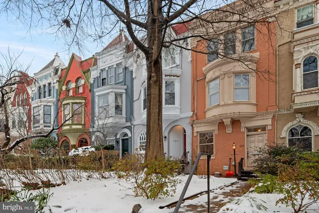 $5,500 | 135 North Carolina Avenue Southeast, Washington, DC 20003