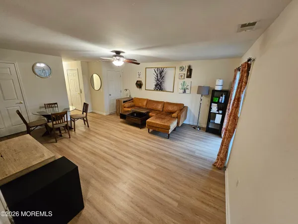 $3,350 | 12 Jensen Court, Unit 1782, Old Bridge, NJ 08857