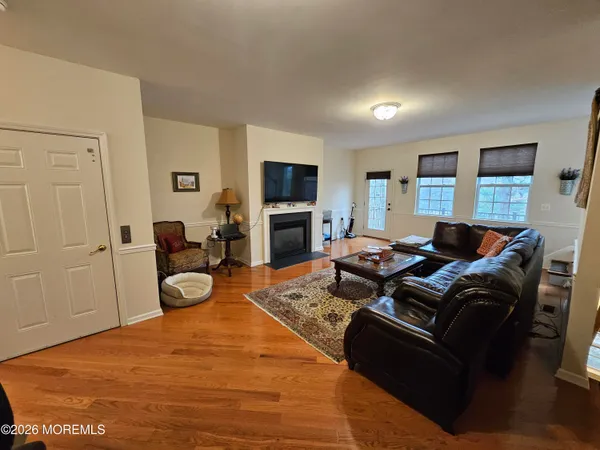 $3,350 | 12 Jensen Court, Unit 1782, Old Bridge, NJ 08857
