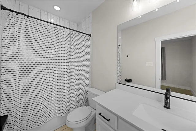 $599,900 | 2051 Constitution Court, Nevada, TX 75173