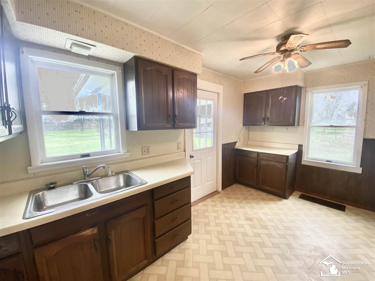6073 Scofield Road Maybee, MI 48159 - Photo 8 of 20