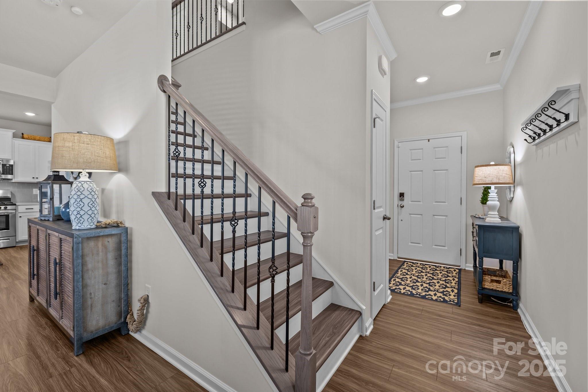 15122 Lake Ridge Road Charlotte, NC 28278 - Photo 2 of 35 Gallery Image 2