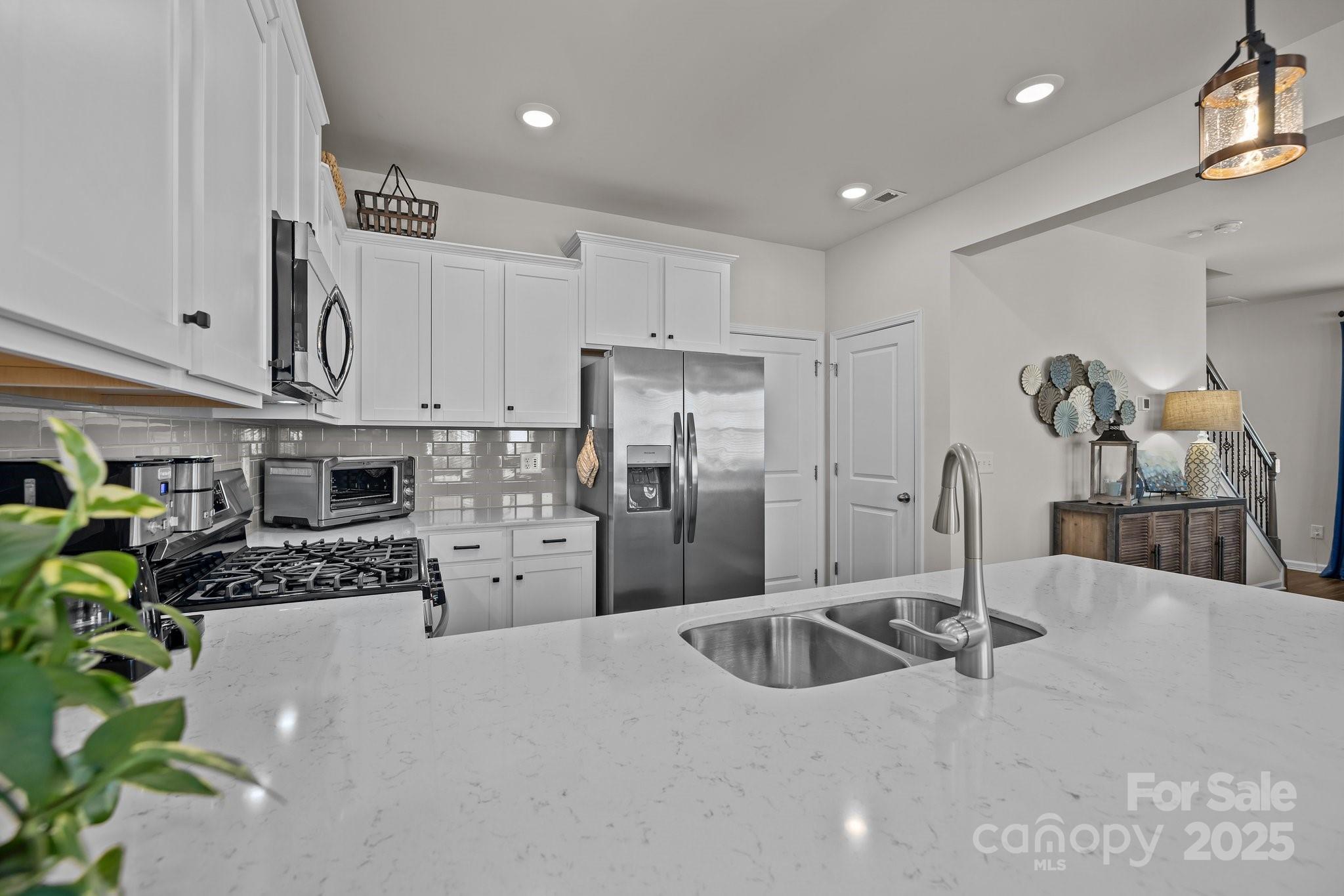 15122 Lake Ridge Road Charlotte, NC 28278 - Photo 9 of 35 Gallery Image 9