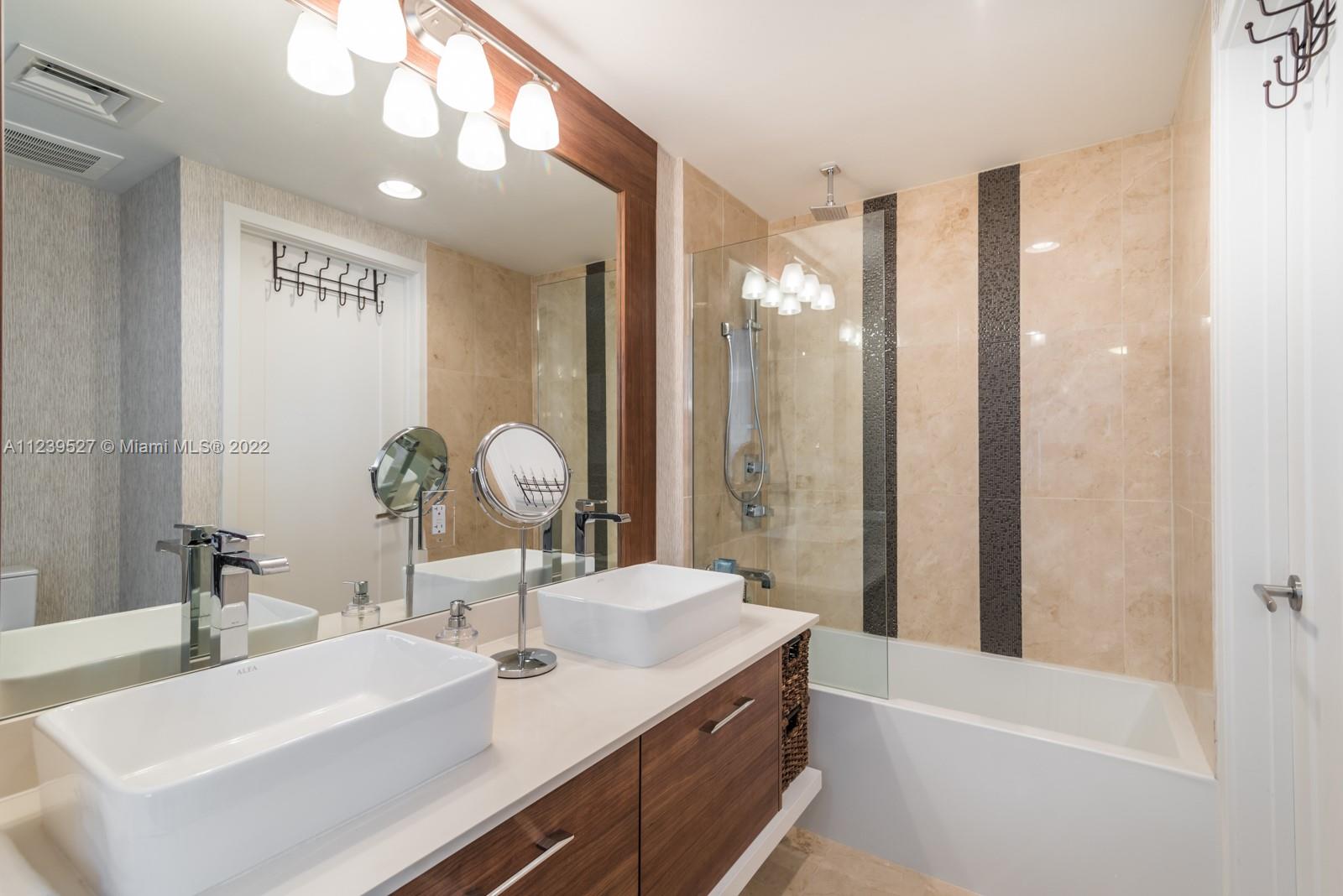 601 Northeast 27th Street, Unit 1406 Miami, FL 33137 - Photo 14 of 29