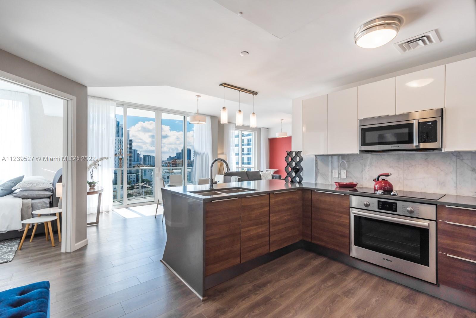 601 Northeast 27th Street, Unit 1406 Miami, FL 33137 - Photo 5 of 29