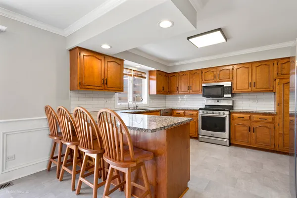 $529,900 | 17248 South 110th Court, Orland Park, IL 60467