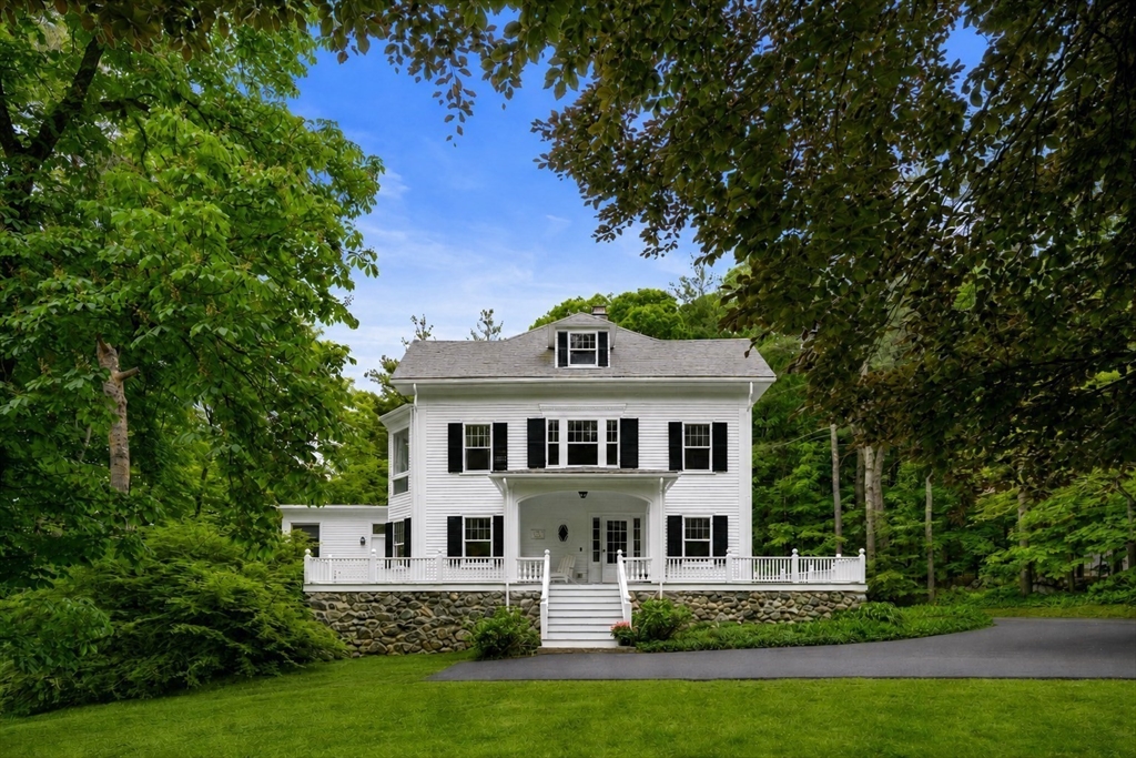 55 Coburn Road Weston, MA 02493 - Photo 2 of 42