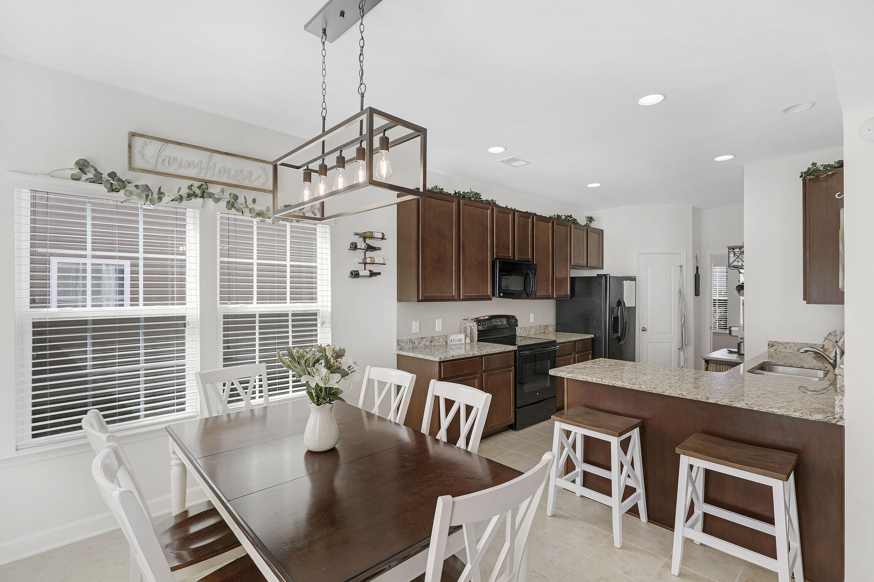3034 Adventure Way Ladson, SC 29456 - Photo 12 of 34 Kitchen/Dining