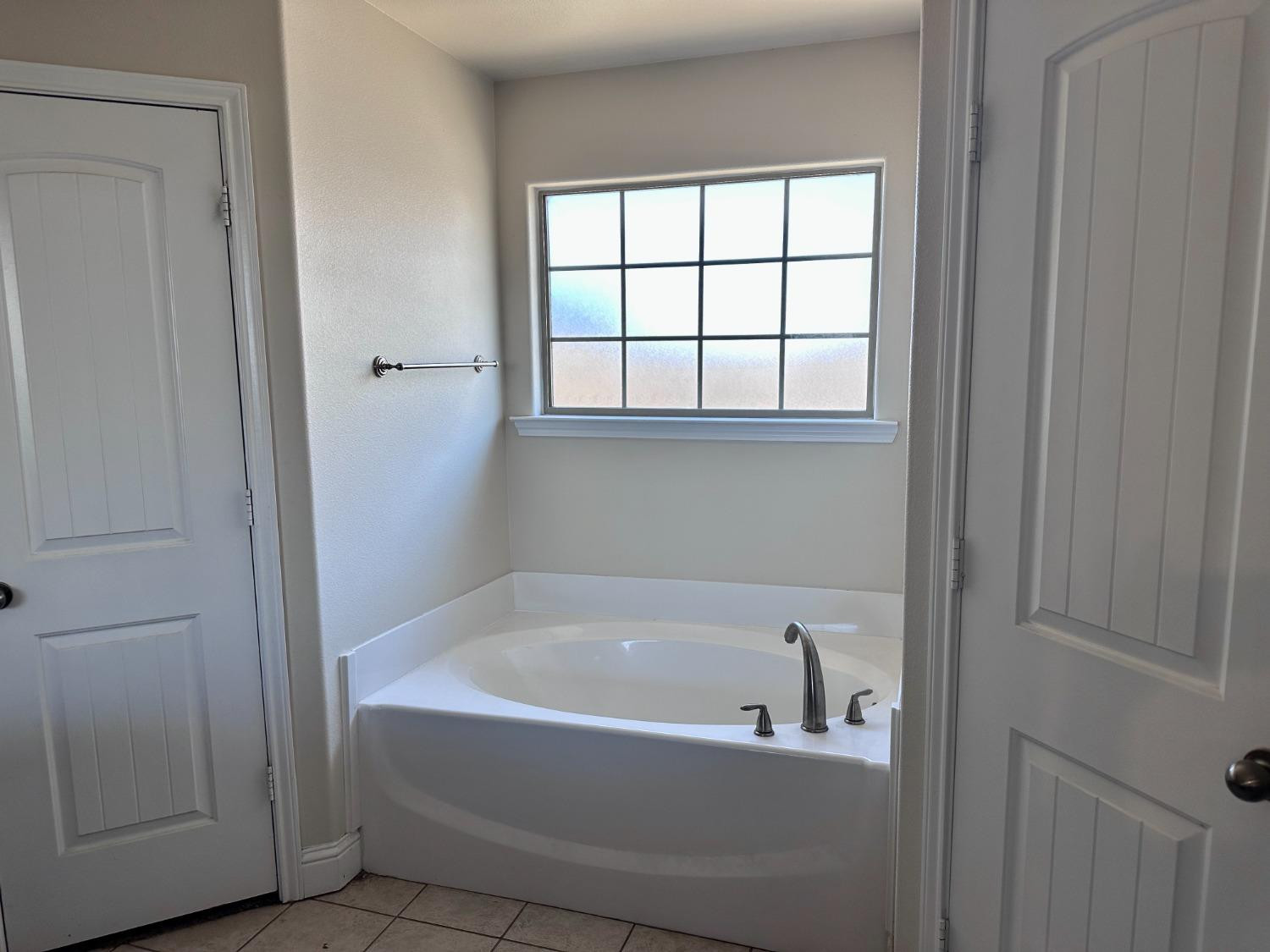 5504 110th Street Lubbock, TX 79424 - Photo 9 of 12 Photo 9