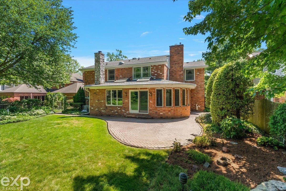 100 Moran Road Grosse Pointe Farms, MI 48236 - Photo 12 of 61