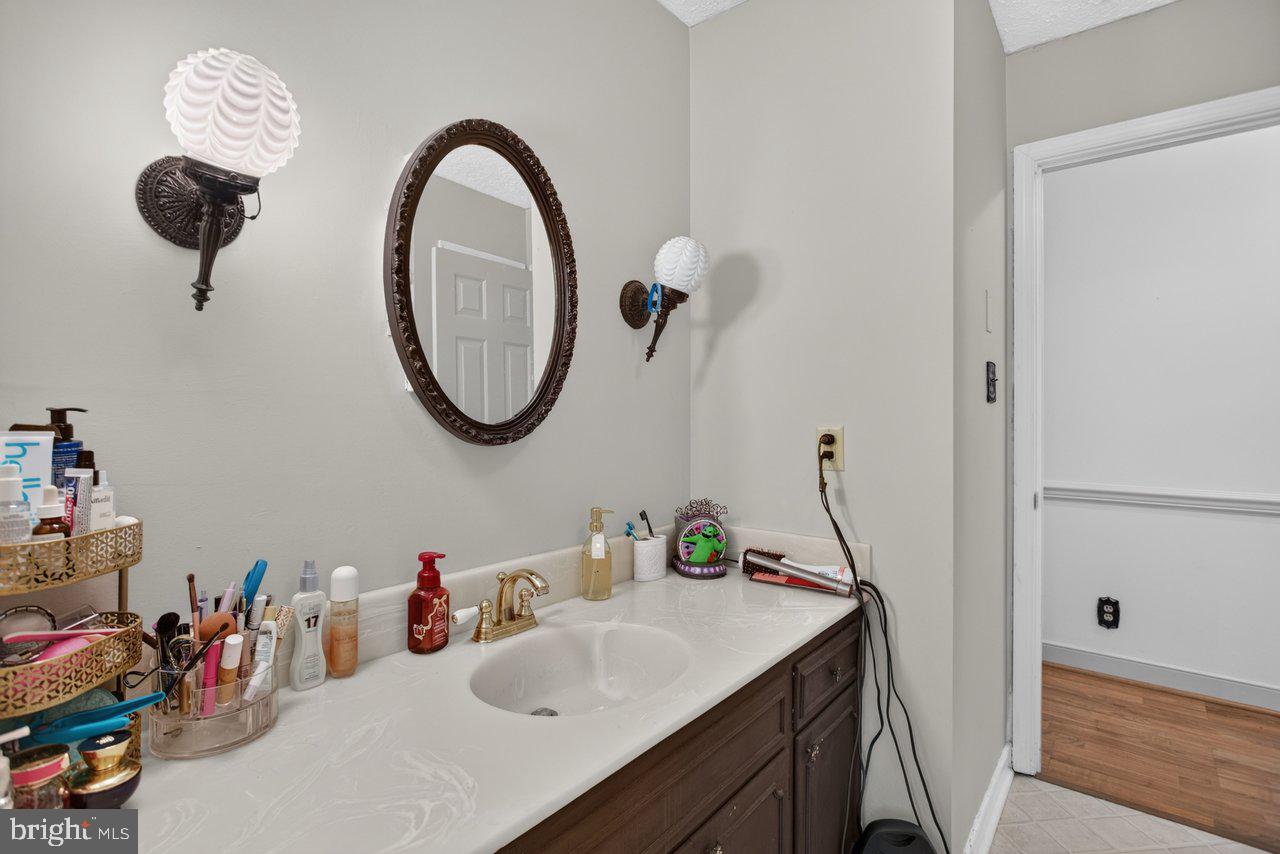 207 Circle View Road Luray, VA 22835 - Photo 35 of 74 Gallery Image 35