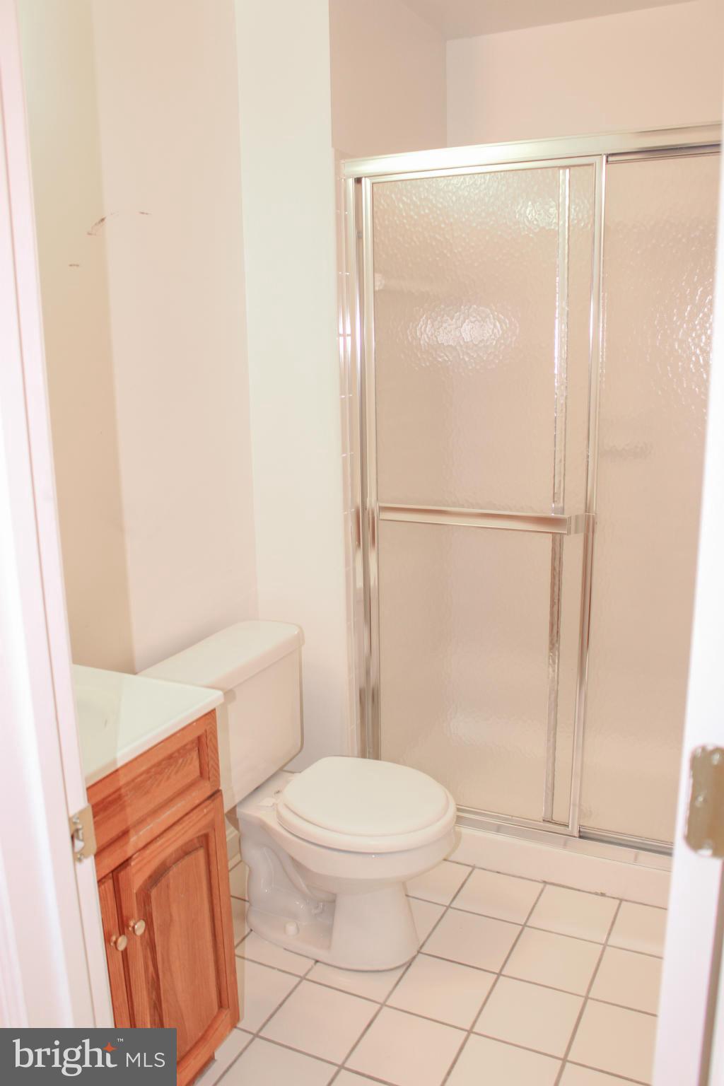 12511 Fox View Way Reston, VA 20191 - Photo 26 of 30 Bath
