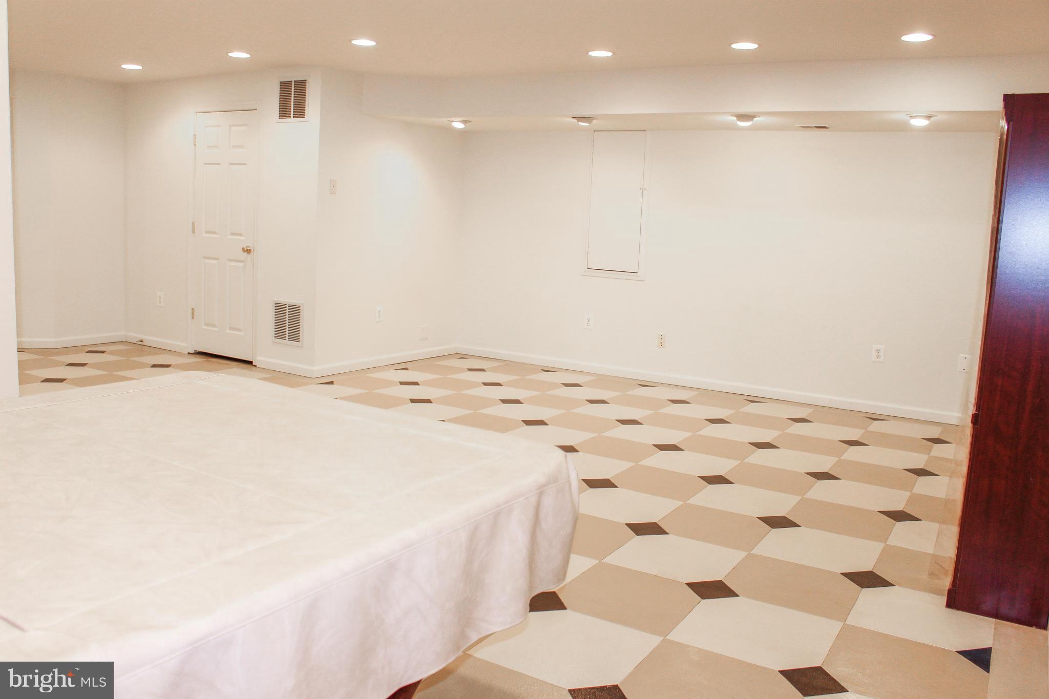12511 Fox View Way Reston, VA 20191 - Photo 30 of 30 Basement