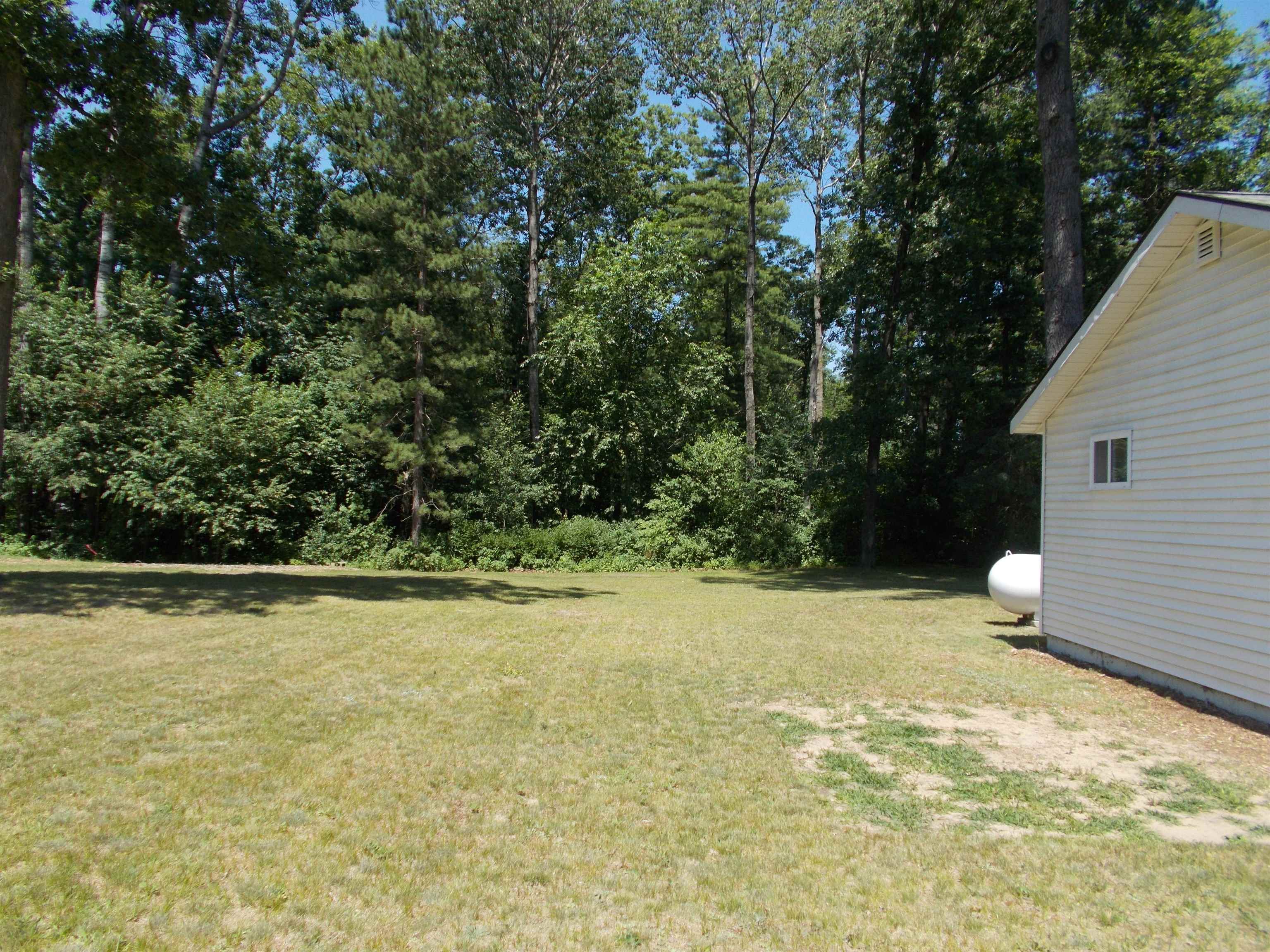 6510 Wickert Road Hale, MI 48739 - Photo 8 of 34 1908390-7.JPG