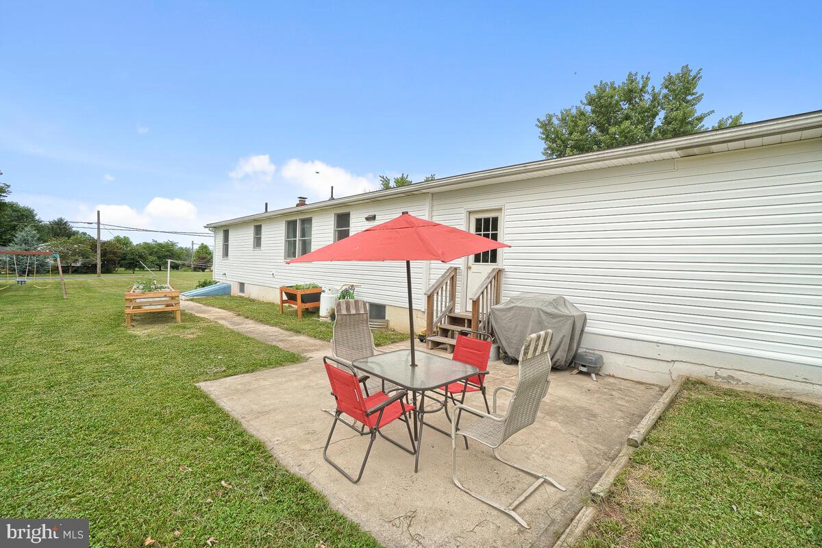 12358 Legore Road Keymar, MD 21757 - Photo 3 of 37
