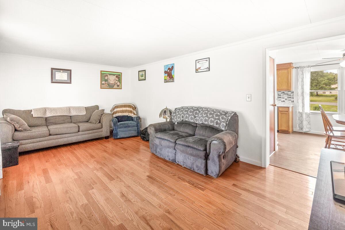 12358 Legore Road Keymar, MD 21757 - Photo 5 of 37