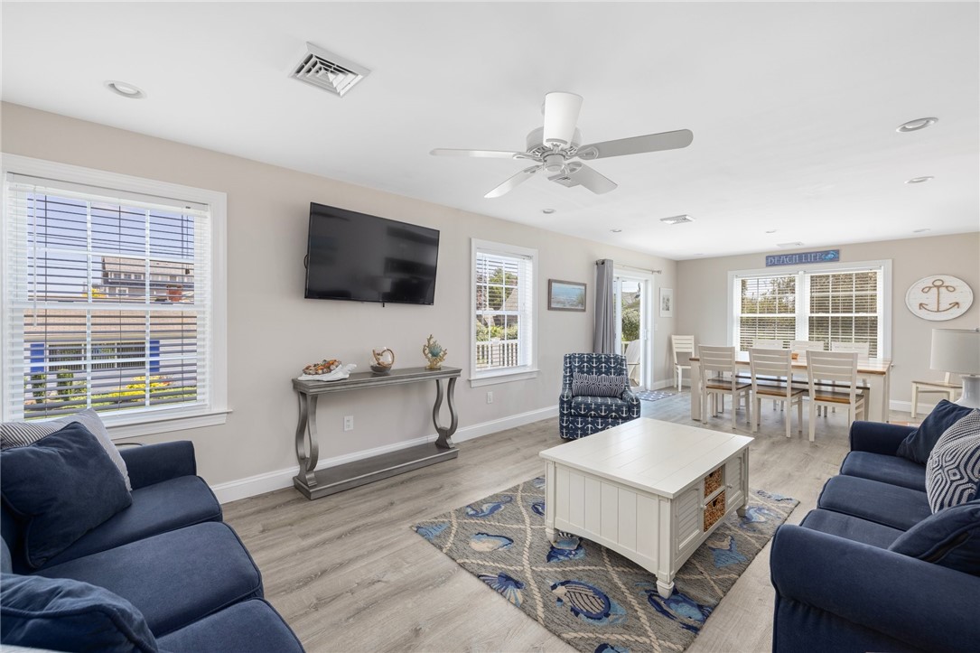34 Elizabeth Road Narragansett, RI 02882 - Photo 7 of 43